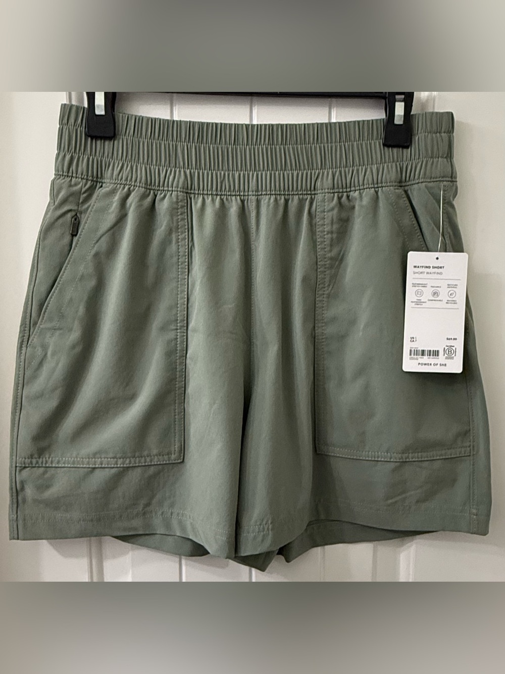 Athleta Wayfind Short Women's Athletic Shorts in Sage Green - Picture 5 of 9